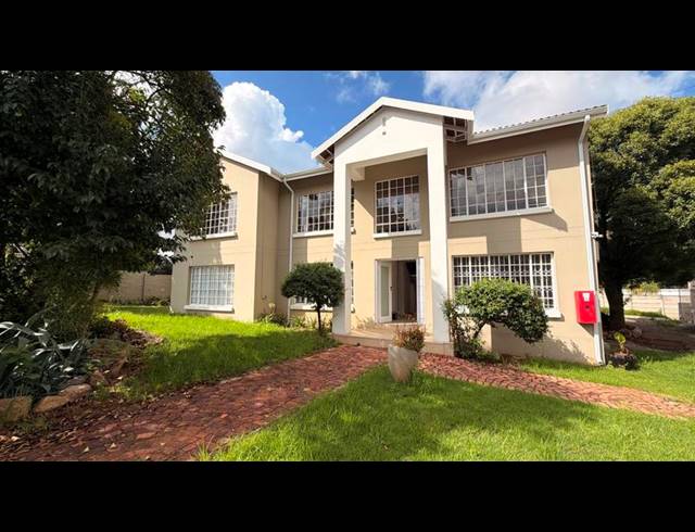 OFFICE PROPERTY TO RENT IN PARKMORE